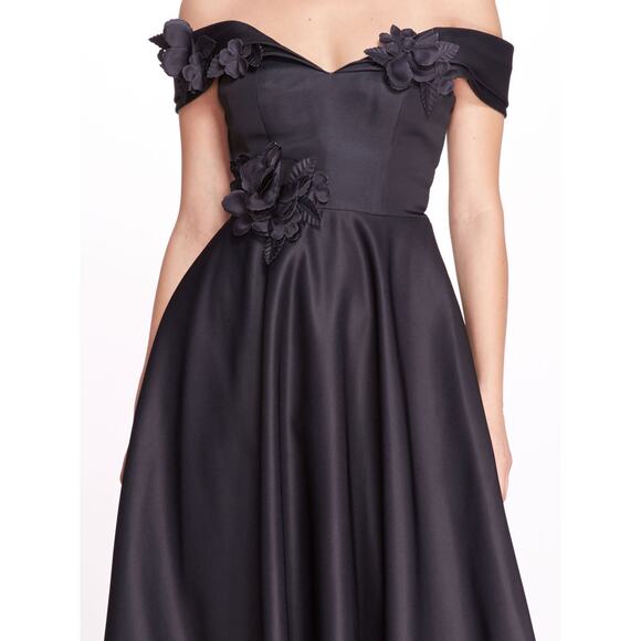 Marchesa Satin Gown Navy Blue Off Shoulder 3D Floral Applique Dress Sz 8 - Picture 3 of 13